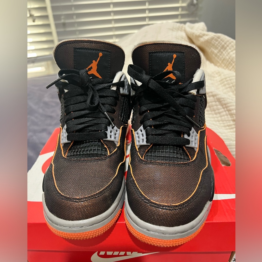 Air Jordan 4 STARFISH sneakers